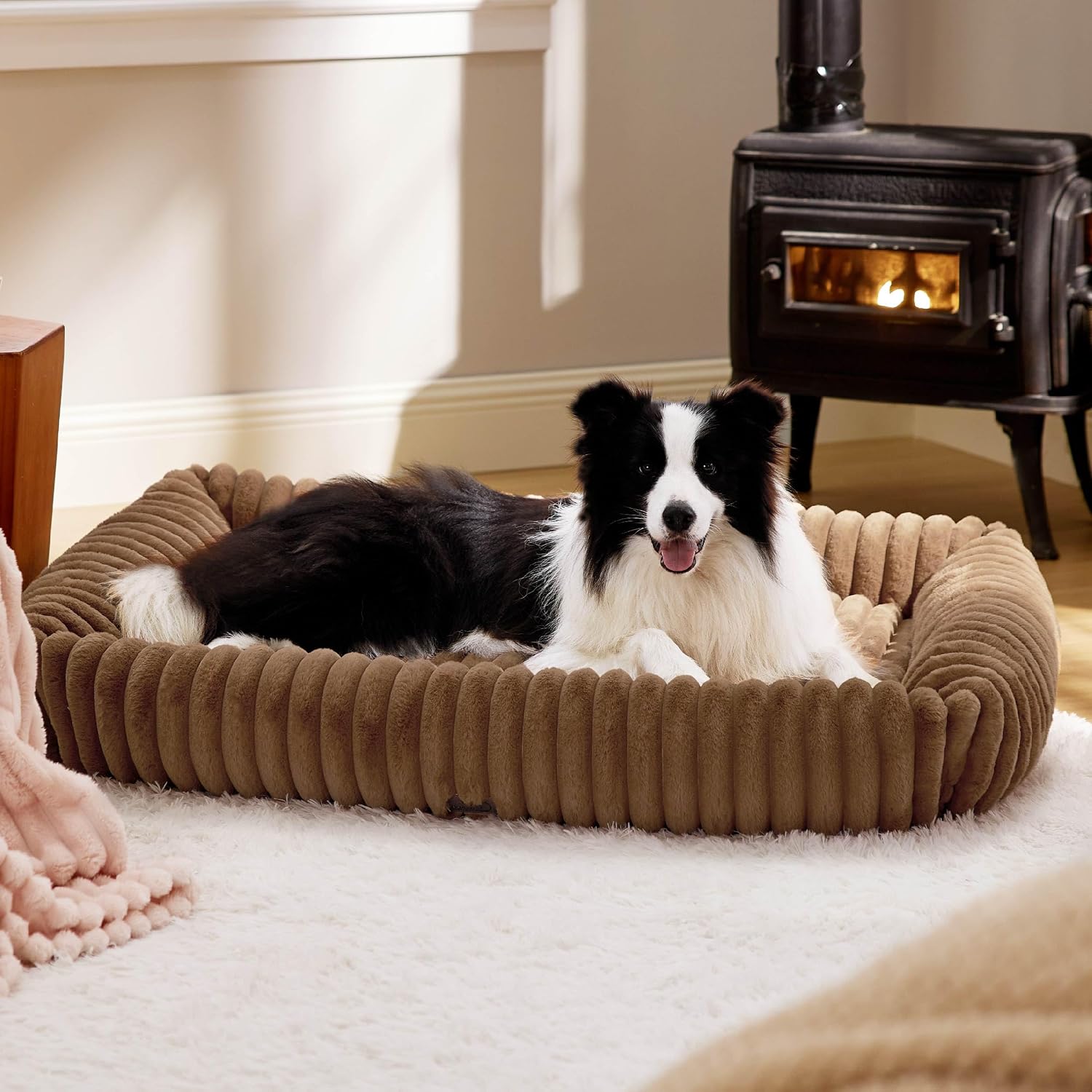 Bedsure ComfyFleece™ Cute Dog Beds Large Sized Dog Washable, 36in Blush Pink, Furry Big Square Pet Beds, Washable Aesthetic