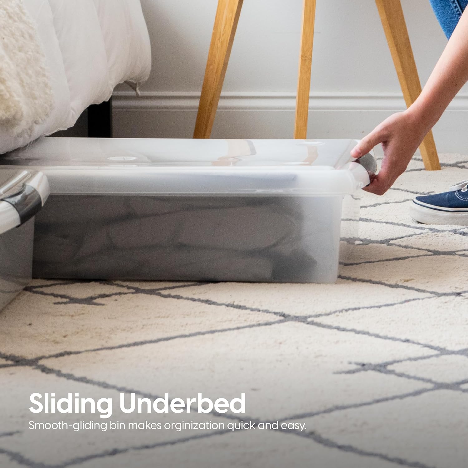 IRIS USA 50 Qt. Long Under Bed Storage Bin with Lids, Clear, Store seasonal clothing, shoes, blankets