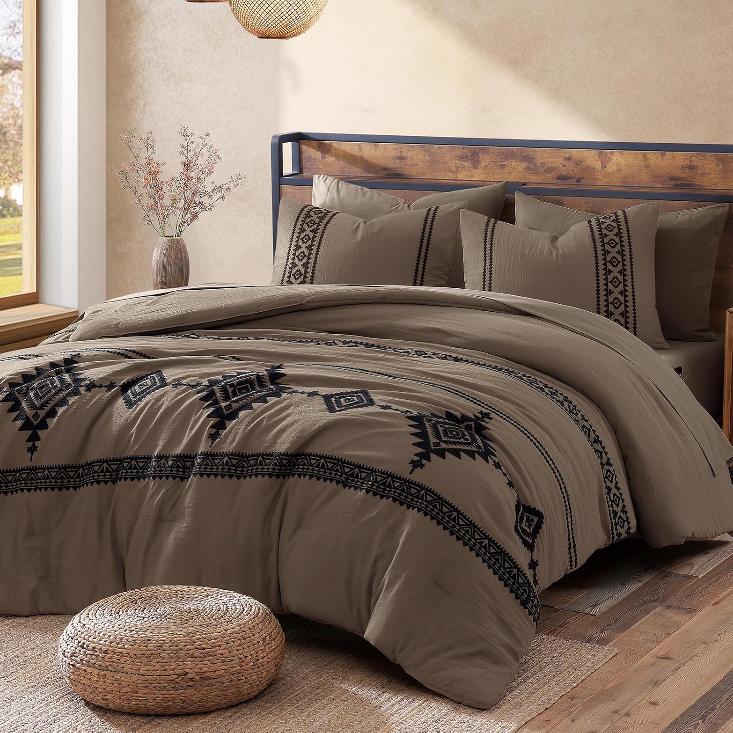 MaiRêve Embroidery Comforter Set Queen Size - 7 Piece, White Boho Western Bedding All Season Bed in A Bag, Farmhouse Queen Comforter Set with Sheets