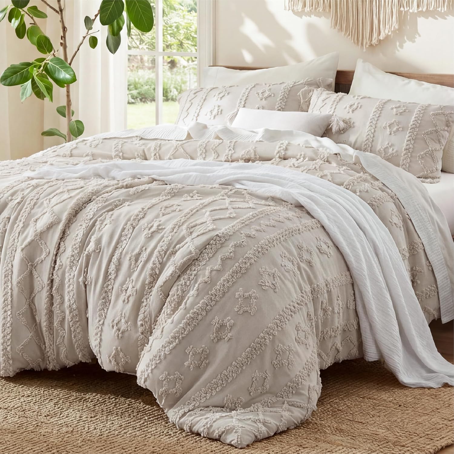 Bedsure Tufted Boho Comforter Set Queen Size - Linen Boho Bed Set, GentleSoft™ 3 Pieces Farmhouse-Style Embroidery Bedding, Gifts for Woman