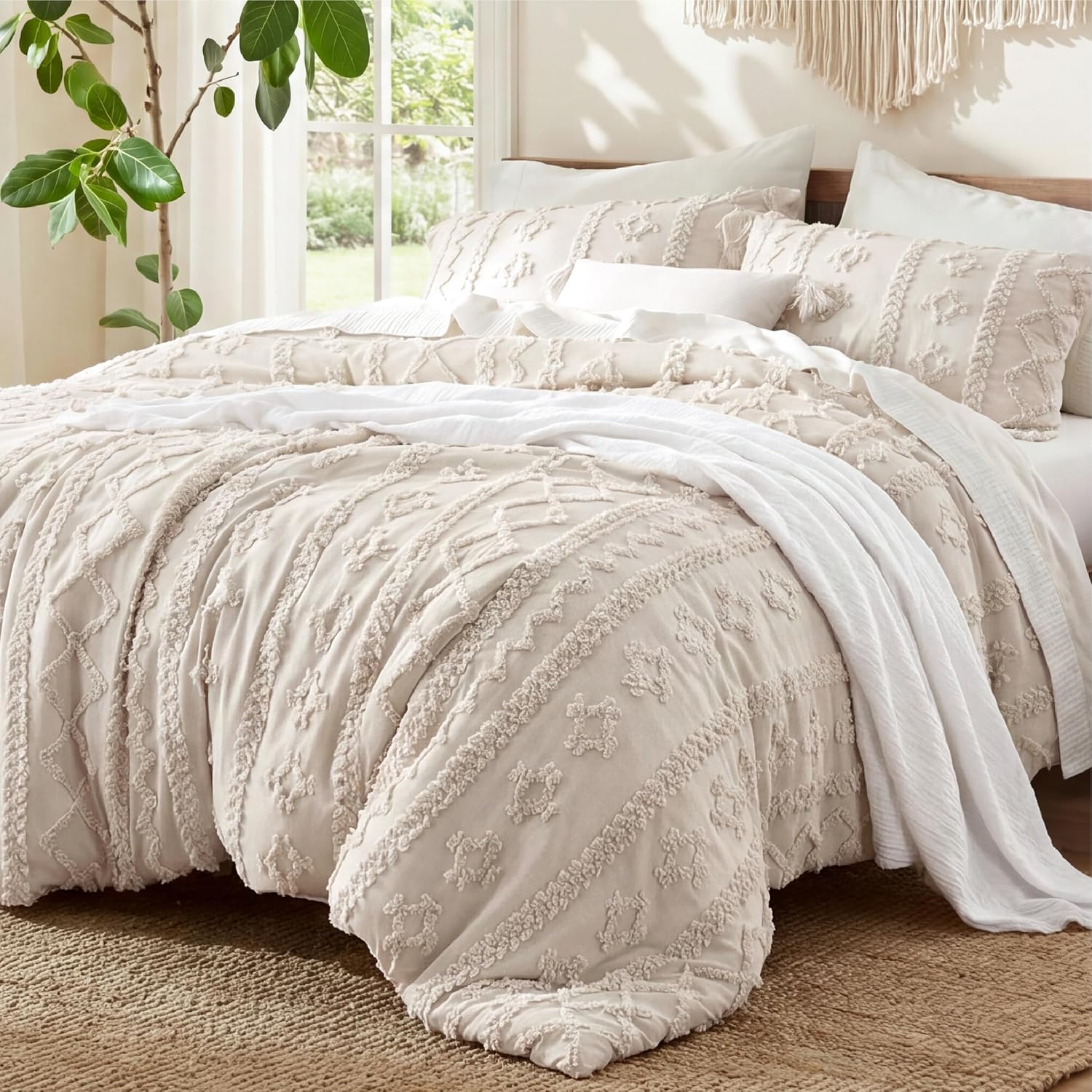Bedsure Tufted Boho Comforter Set Queen Size - Linen Boho Bed Set, GentleSoft™ 3 Pieces Farmhouse-Style Embroidery Bedding, Gifts for Woman