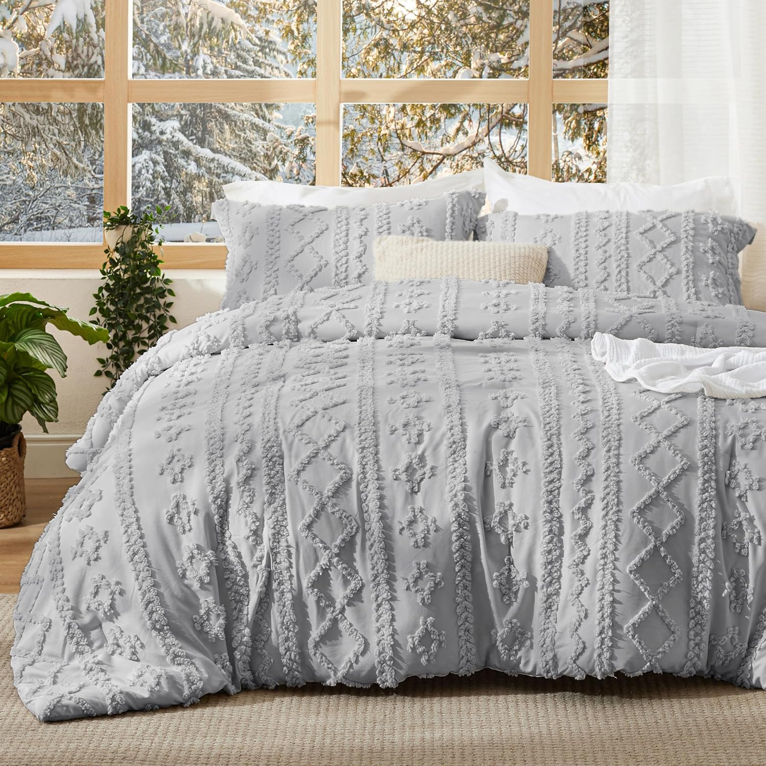 Bedsure Tufted Boho Comforter Set Queen Size - Linen Boho Bed Set, GentleSoft™ 3 Pieces Farmhouse-Style Embroidery Bedding, Gifts for Woman